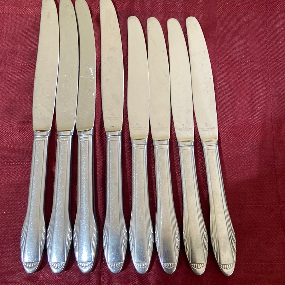 Holland butter and dinner knives